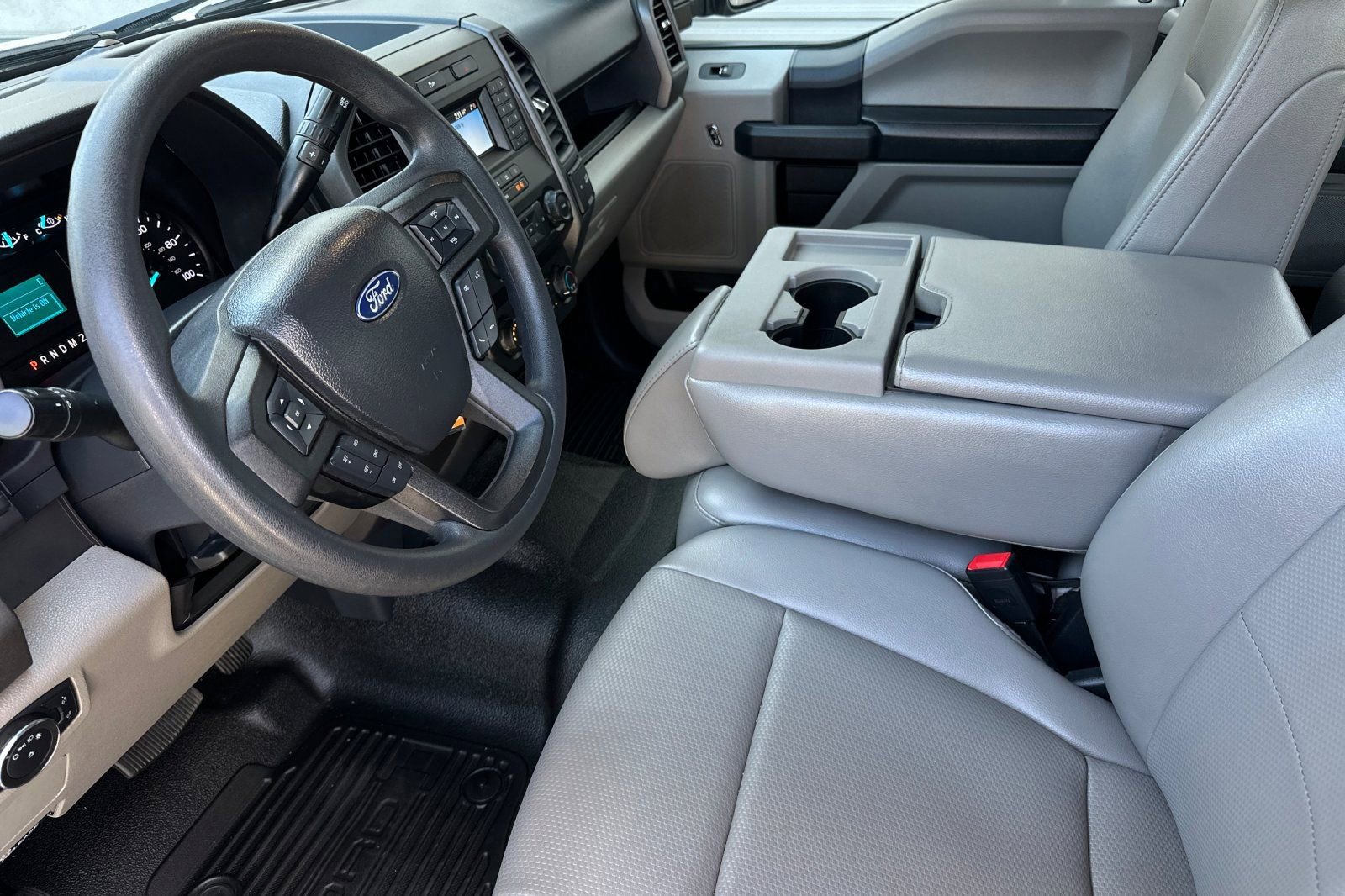 Certified 2022 Ford F250 XL w/ Power Equipment Group image 9