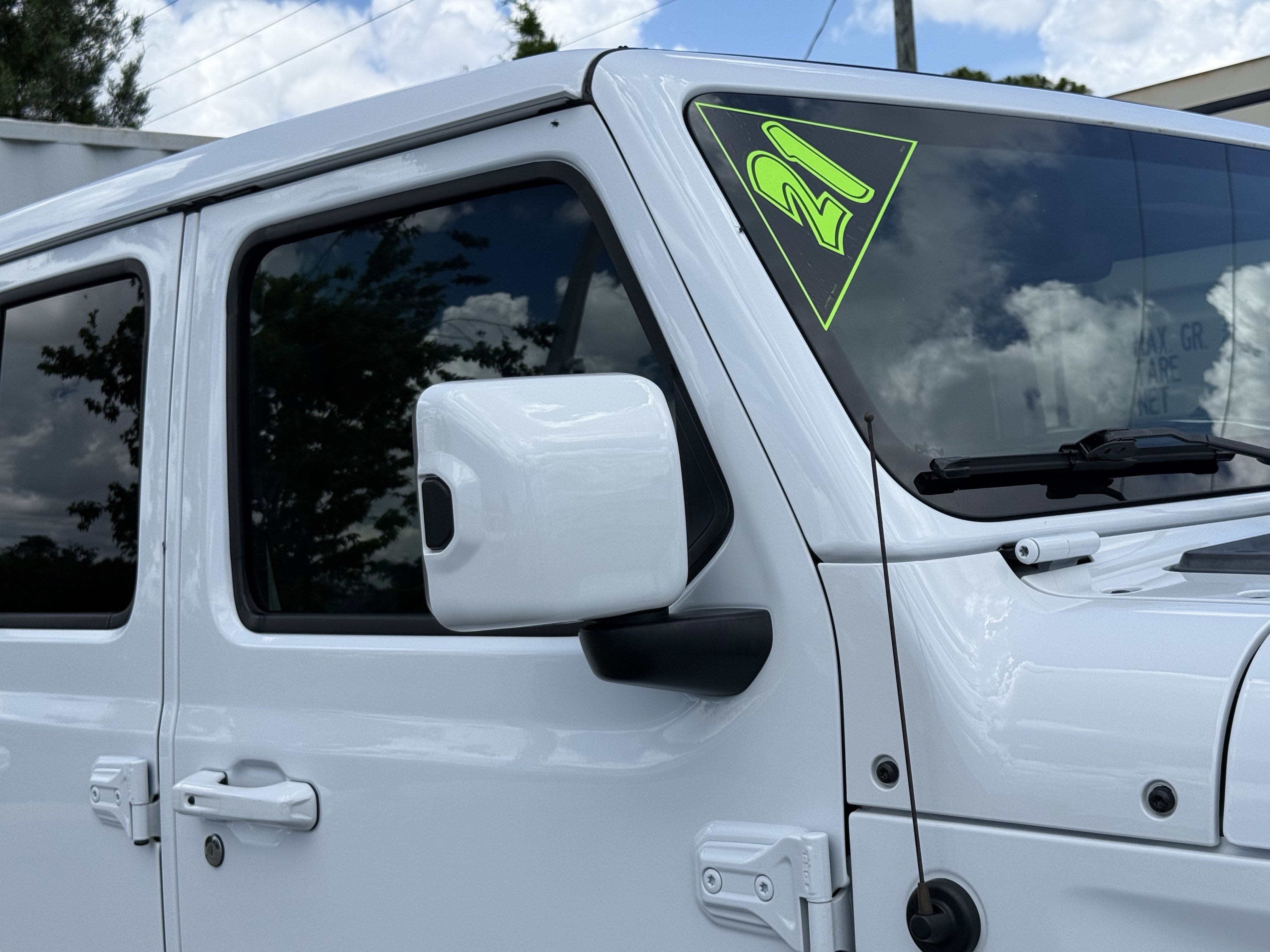 Used 2021 Jeep Wrangler Unlimited Sahara AWD/4WD image 10