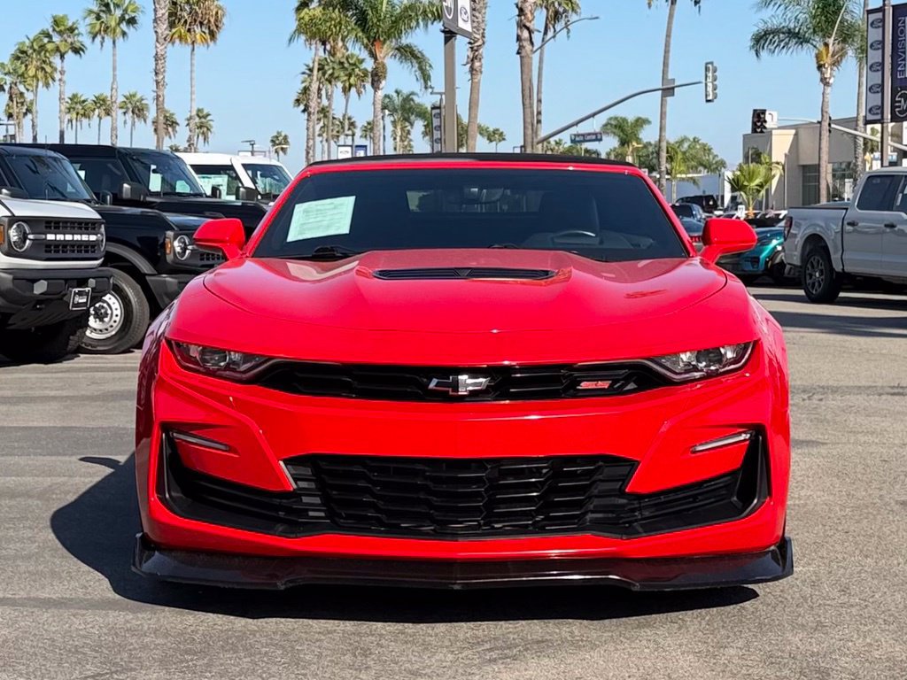 Used 2021 Chevrolet Camaro SS RWD image 3