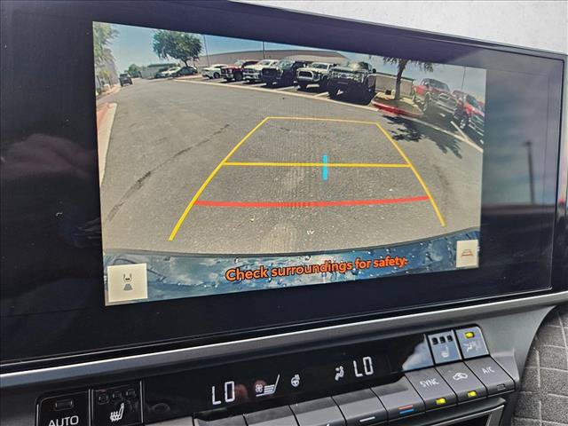 Used 2025 Toyota Camry XLE FWD image 15