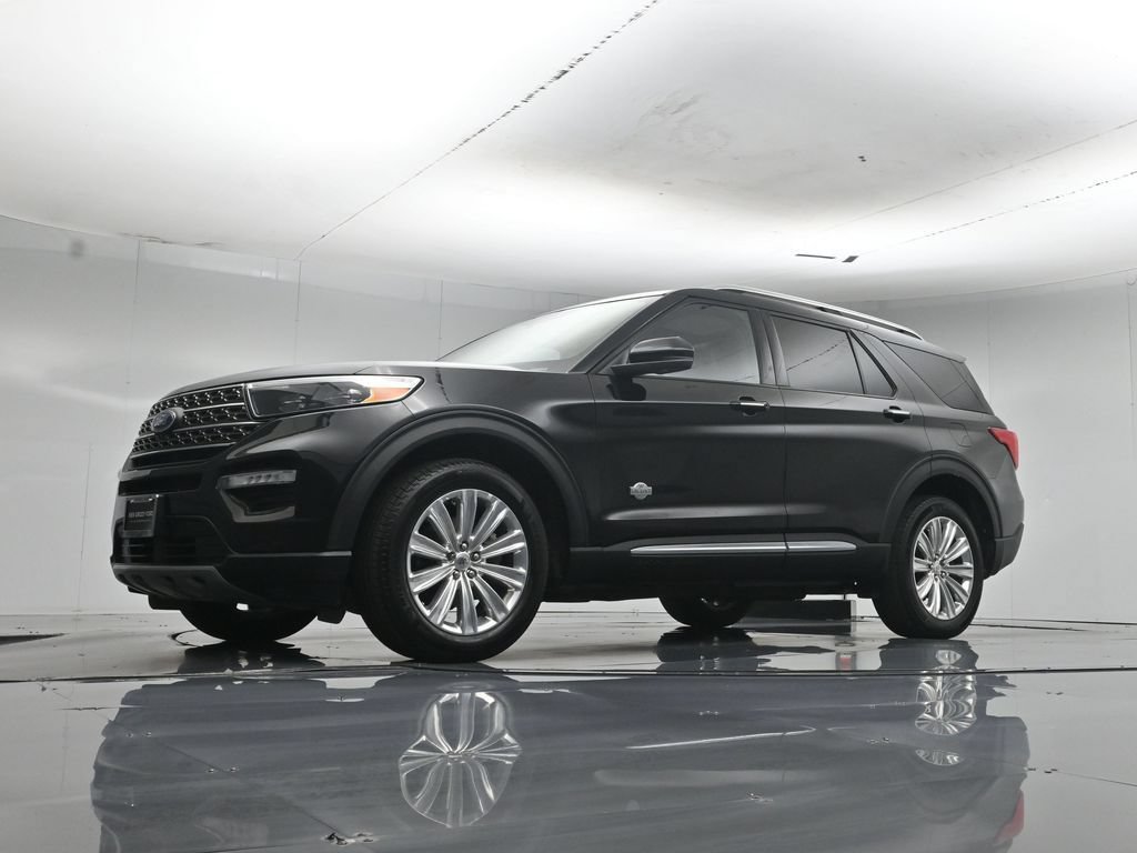 Certified 2023 Ford Explorer King Ranch w/ Technology Package AWD/4WD image 52