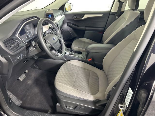 Certified 2022 Ford Escape SE w/ Convenience Package image 9