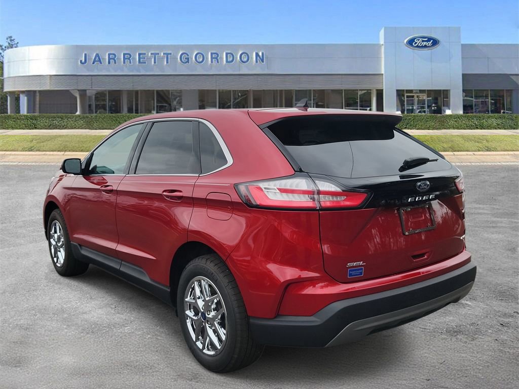 Certified 2022 Ford Edge SEL w/ Convenience Package image 2
