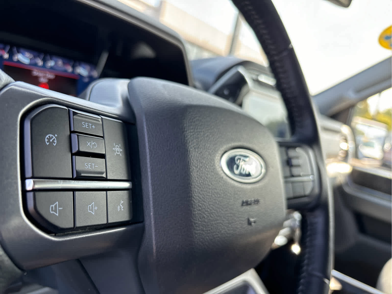 Certified 2022 Ford F150 XLT w/ Equipment Group 302A High image 16