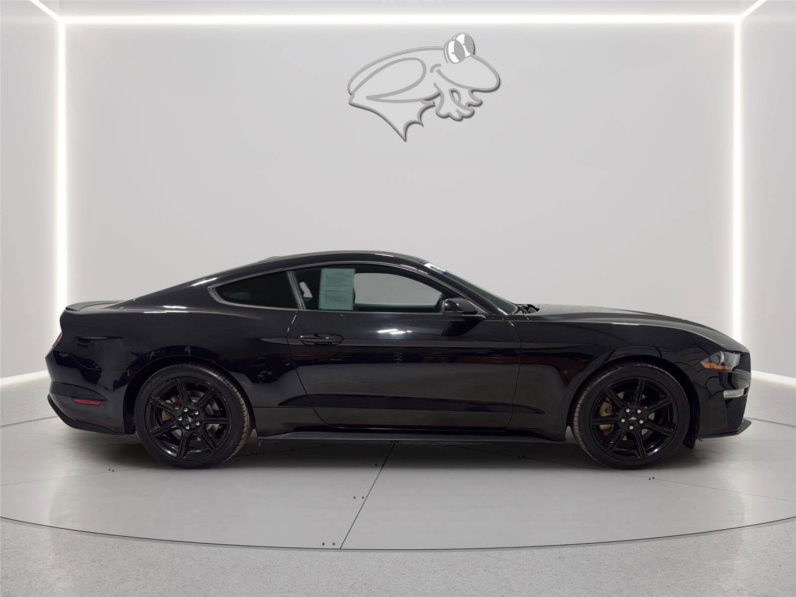 Certified 2018 Ford Mustang Coupe w/ Equipment Group 101A RWD image 7