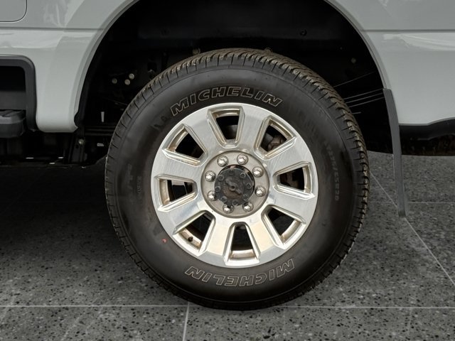 Certified 2026 Ford F350 Platinum AWD/4WD image 10
