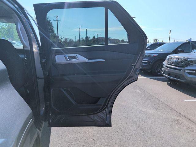 Certified 2025 Ford Explorer Active AWD/4WD image 15