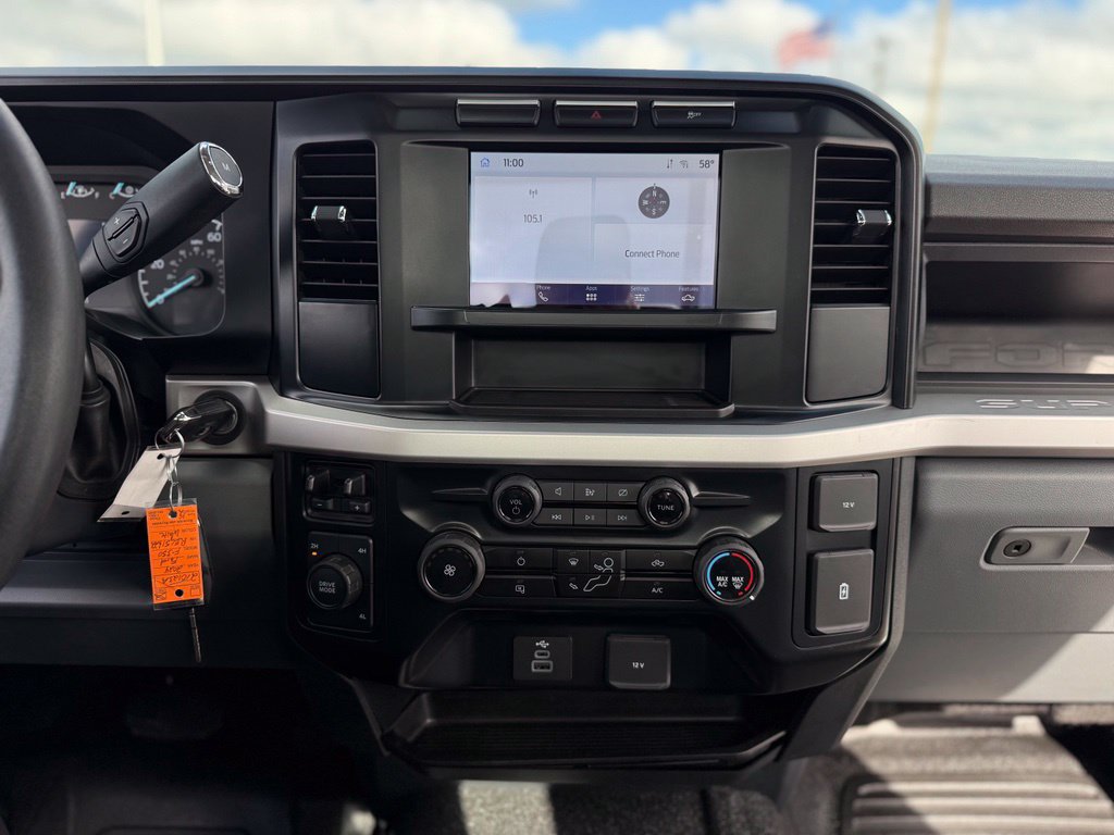 Certified 2024 Ford F350 XL w/ Snow Plow Prep Package AWD/4WD image 15