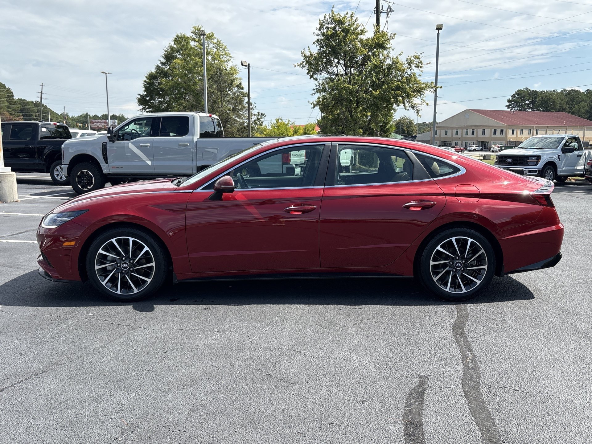 Used 2023 Hyundai Sonata Limited FWD image 17