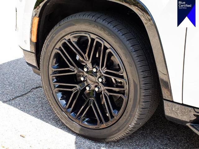 Used 2024 Jeep Wagoneer Series II AWD/4WD image 5
