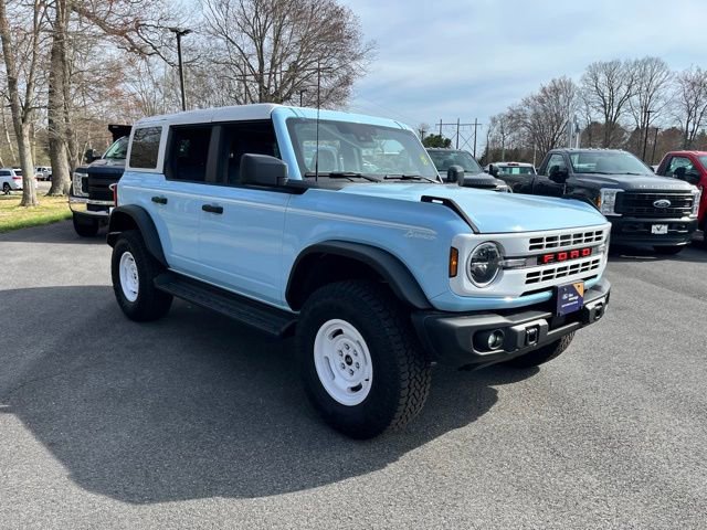 Certified 2025 Ford Bronco Heritage Edition AWD/4WD image 4