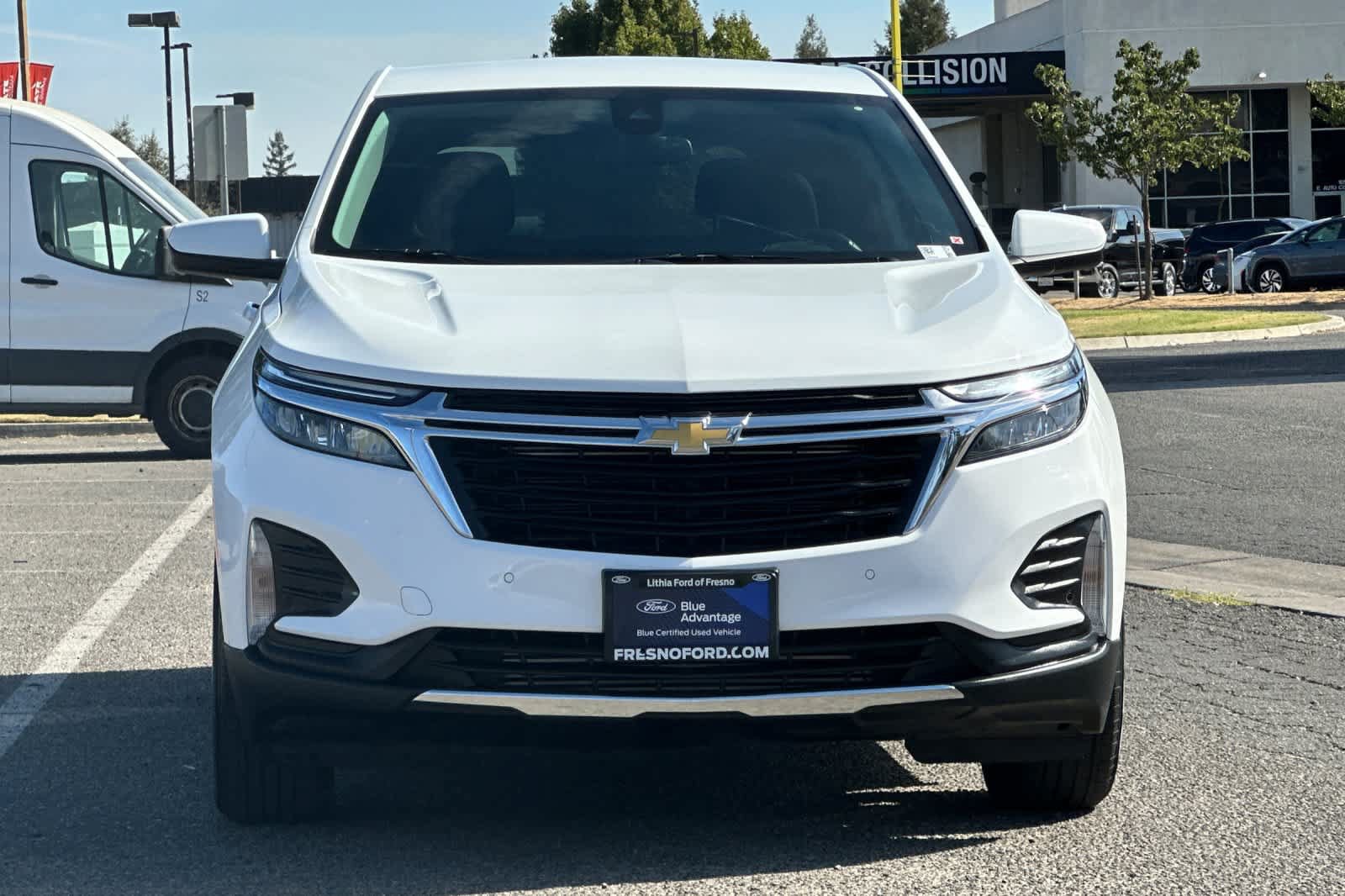 Used 2023 Chevrolet Equinox LT w/ Driver Convenience Package FWD image 11