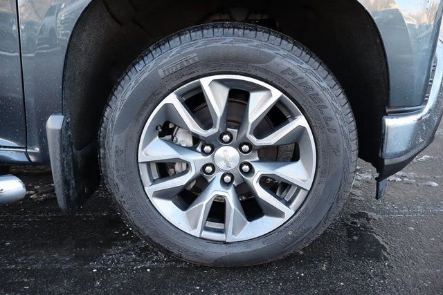Used 2019 Chevrolet Silverado 1500 LT w/ All-Star Edition image 11