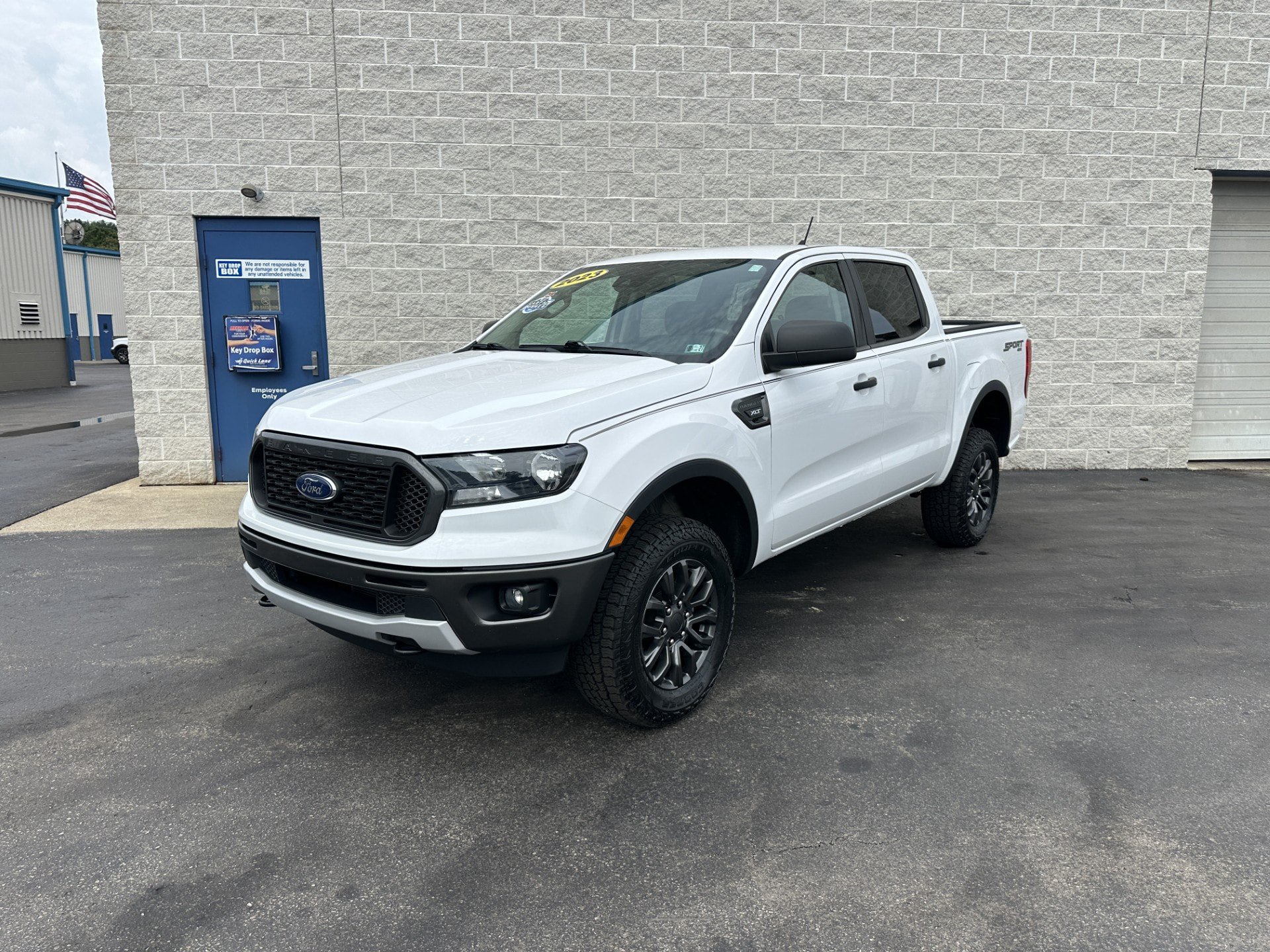 Certified 2023 Ford Ranger XLT w/ Equipment Group 301A Mid AWD/4WD image 2