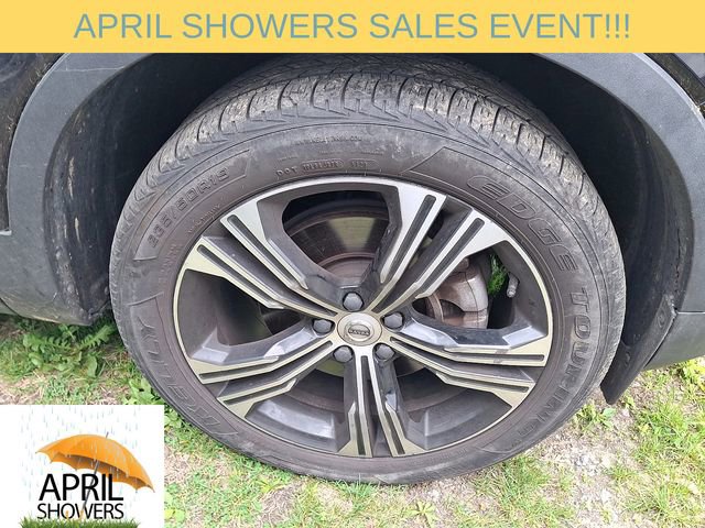 Used 2021 Volvo XC40 T5 Inscription w/ Climate Package AWD/4WD image 9