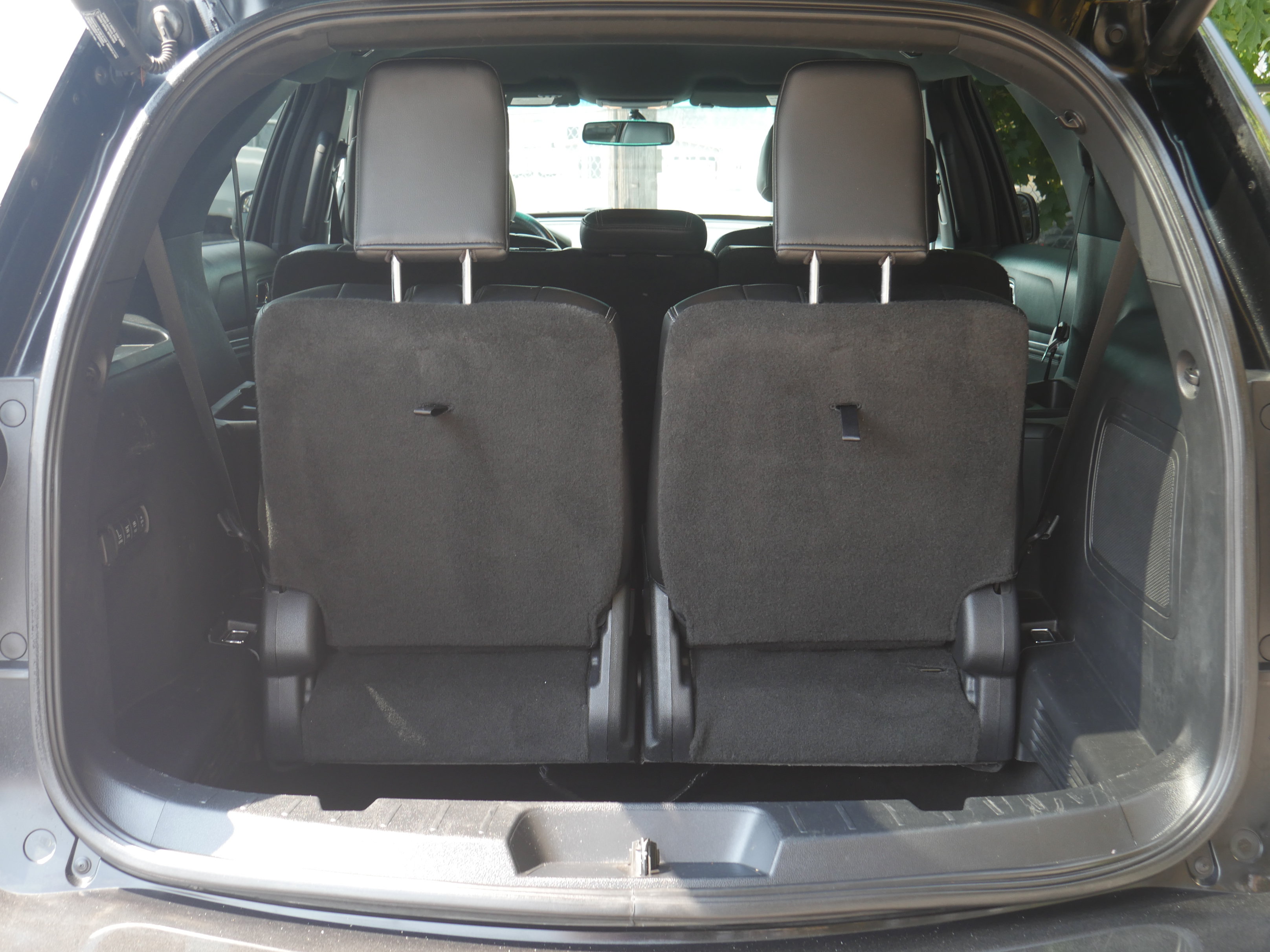 Certified 2017 Ford Explorer Limited FWD image 19