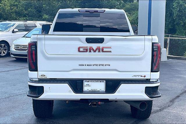 Used 2024 GMC Sierra 2500 AT4 w/ AT4 Premium Plus Package AWD/4WD image 4