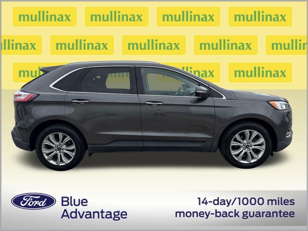 Certified 2019 Ford Edge Titanium image 2