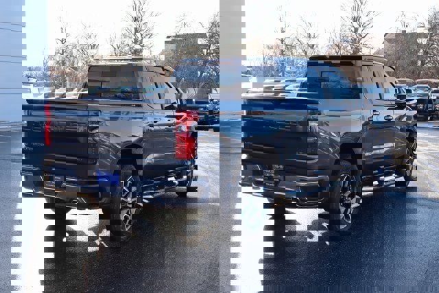 Used 2019 Chevrolet Silverado 1500 LT w/ All-Star Edition image 3