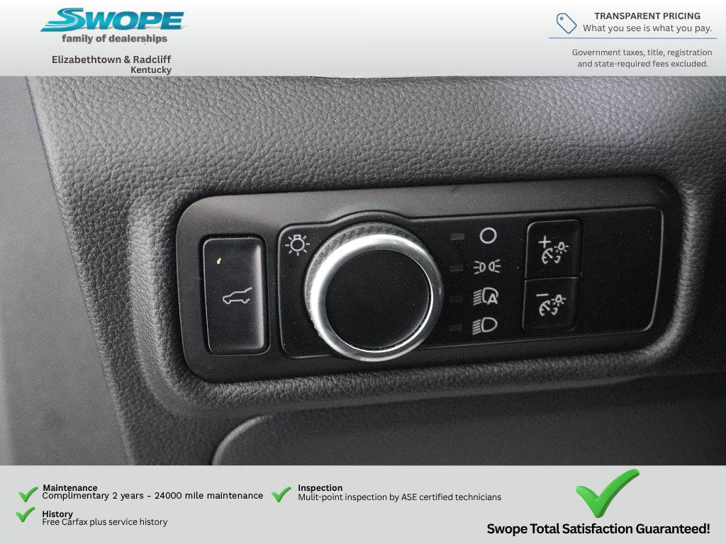 Certified 2024 Ford Explorer XLT w/ Class IV Trailer Tow Package AWD/4WD image 20