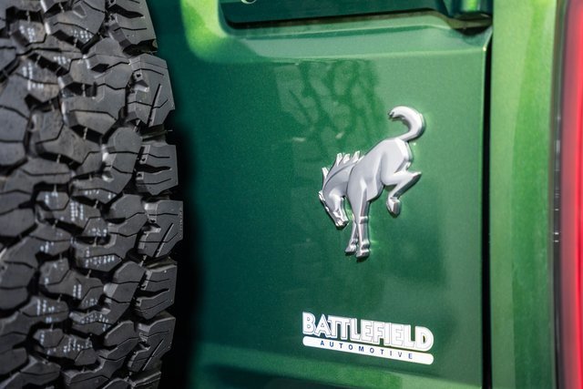 Certified 2024 Ford Bronco Badlands image 9