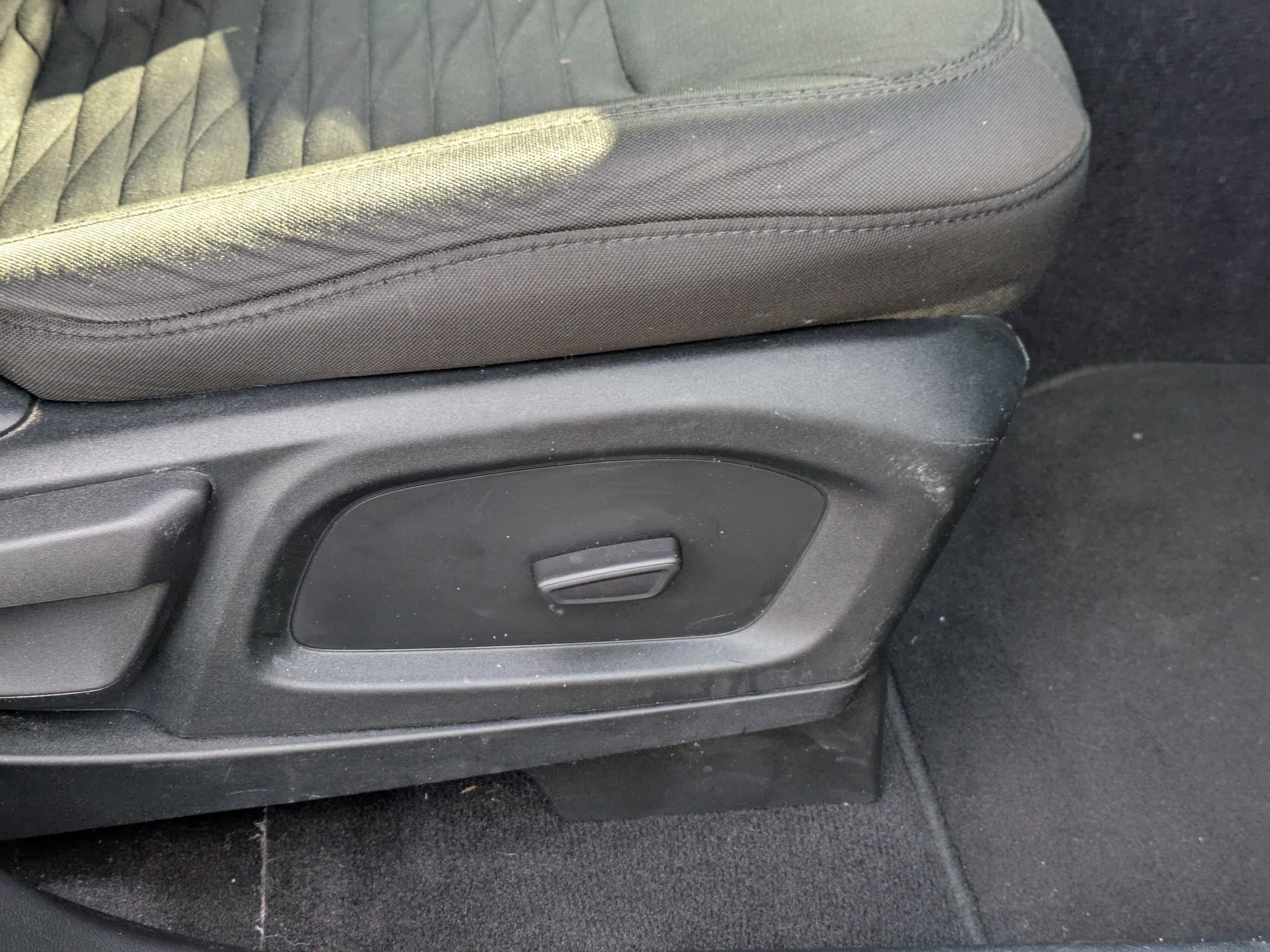 Certified 2021 Ford Explorer XLT image 38