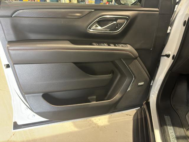 Used 2022 Chevrolet Tahoe RST w/ Luxury Package image 12