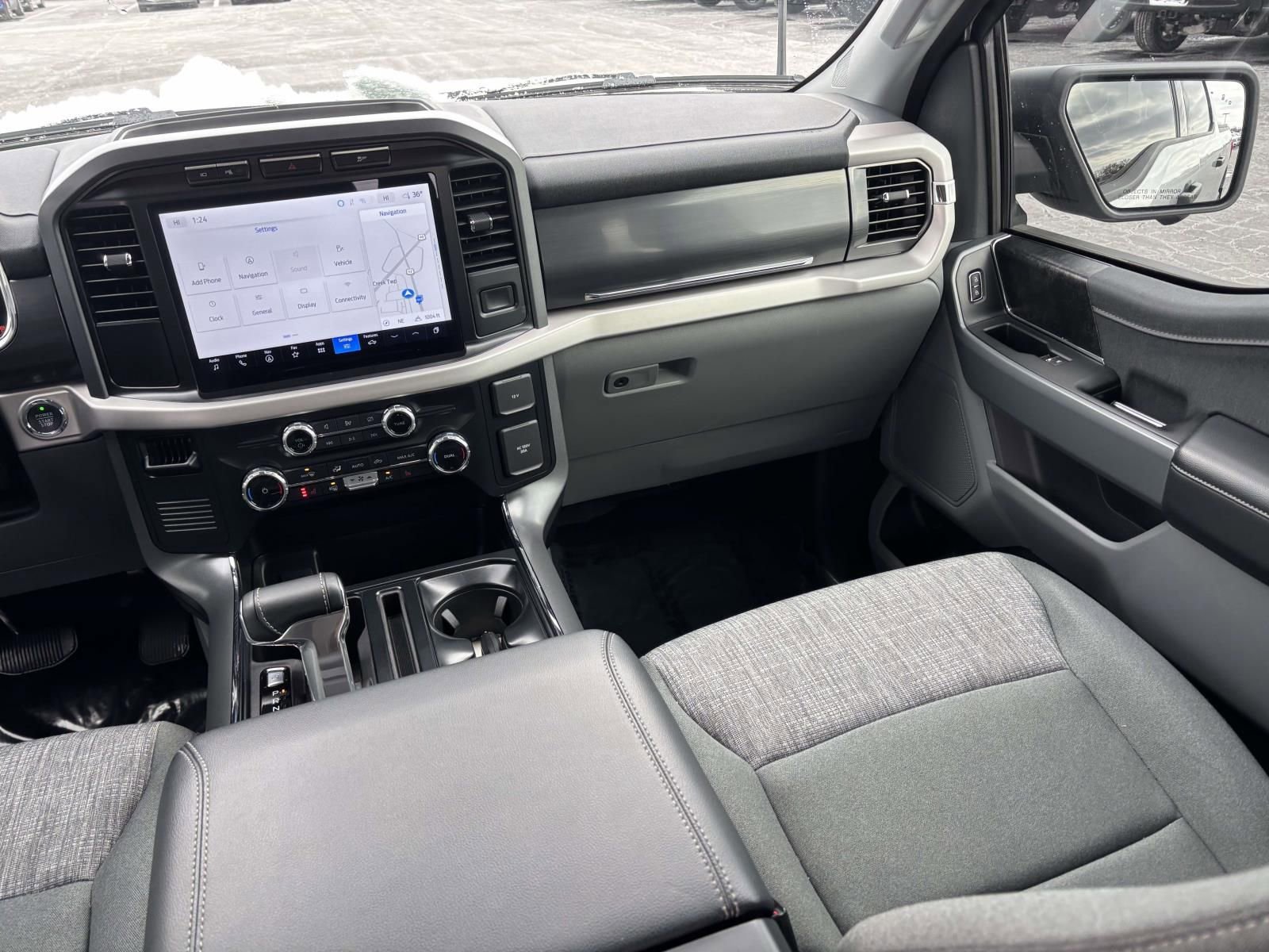 Certified 2023 Ford F150 Lightning XLT image 33