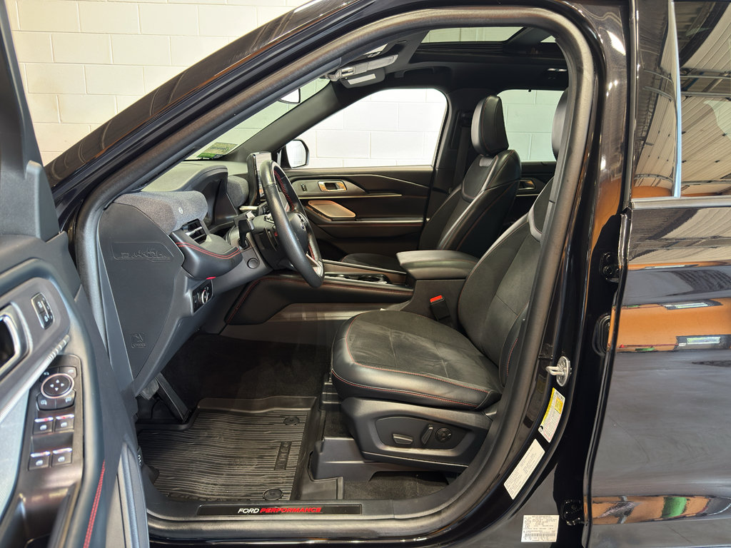 Certified 2025 Ford Explorer ST AWD/4WD image 15