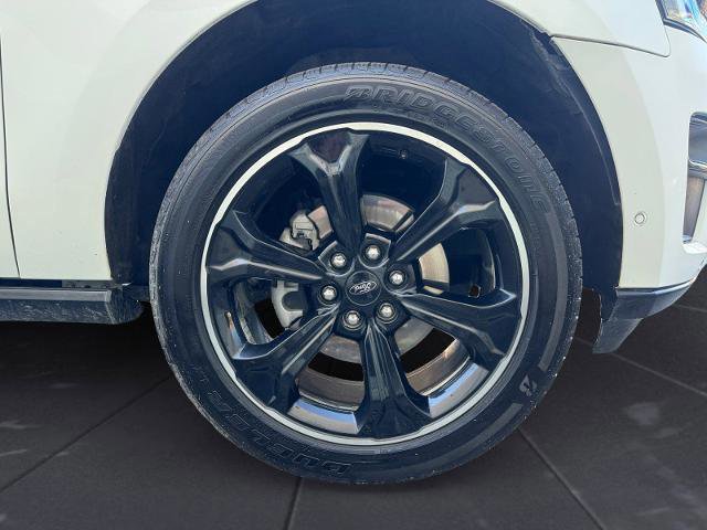 Certified 2022 Ford Expedition Max Limited image 14
