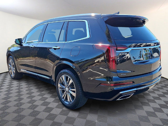 Used 2021 Cadillac XT6 Premium Luxury w/ LPO, Floor Liner Package AWD/4WD image 4