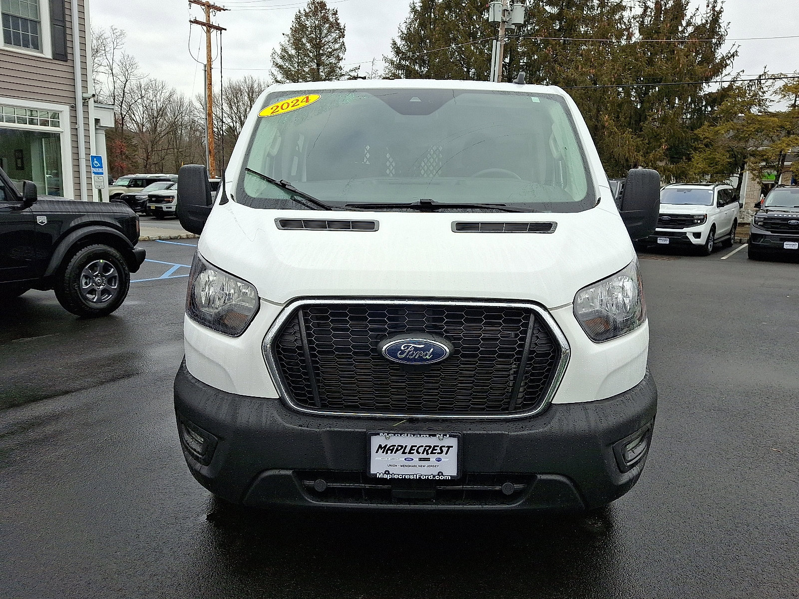 Certified 2024 Ford Transit 250 w/ Exterior Upgrade Package image 8