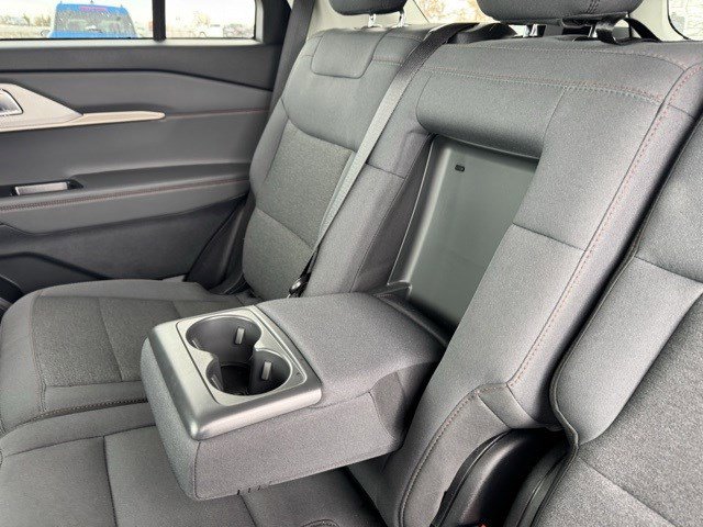 Certified 2025 Ford Explorer Active image 26