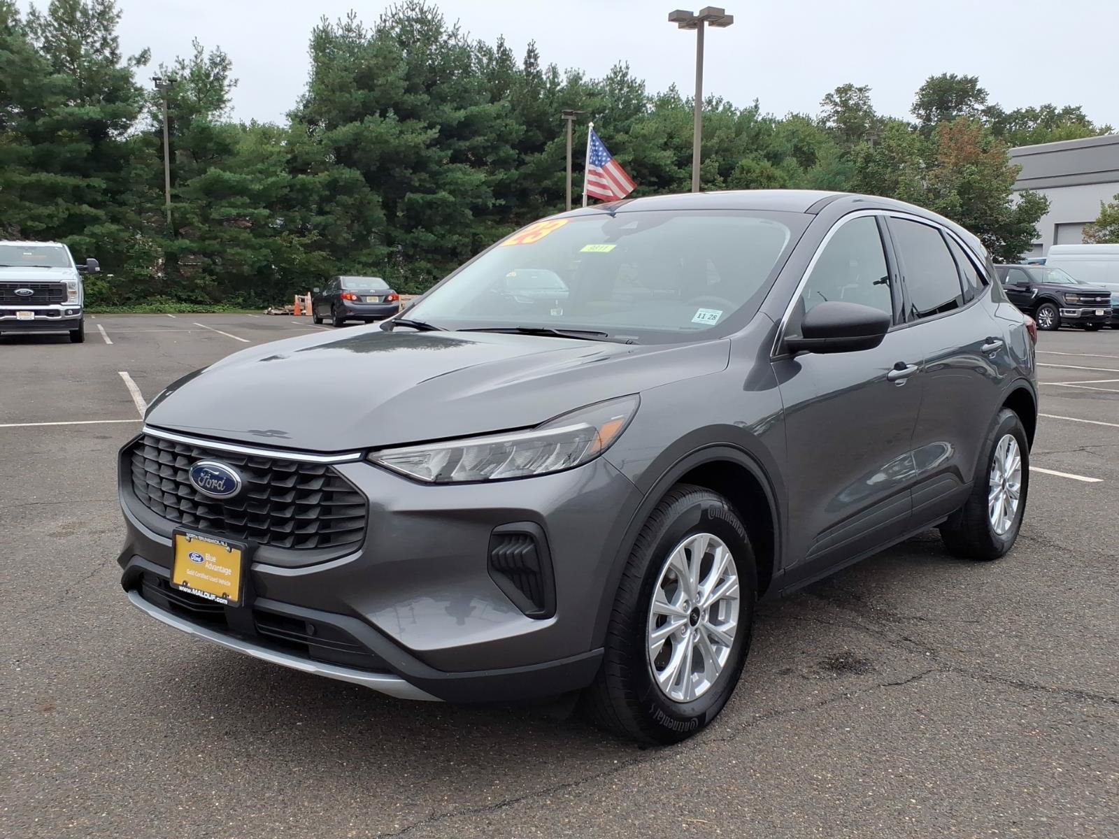 Certified 2023 Ford Escape Active AWD/4WD image 3