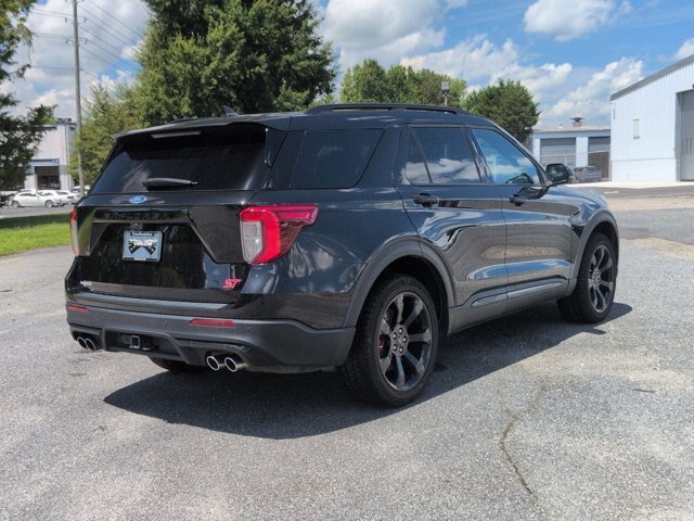 Certified 2023 Ford Explorer ST w/ Equipment Group 401A AWD/4WD image 4