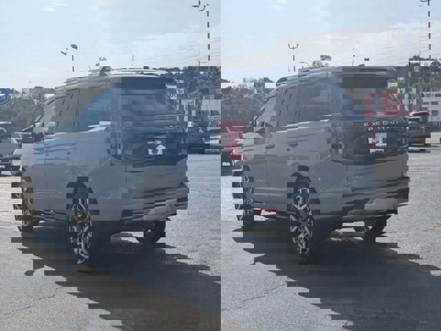 Certified 2025 Ford Expedition Platinum w/ Platinum Ultimate Package image 3