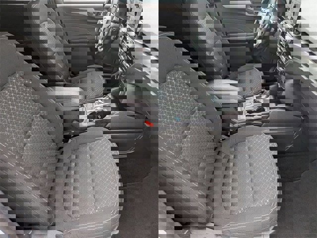 Certified 2025 Ford Escape Active image 30