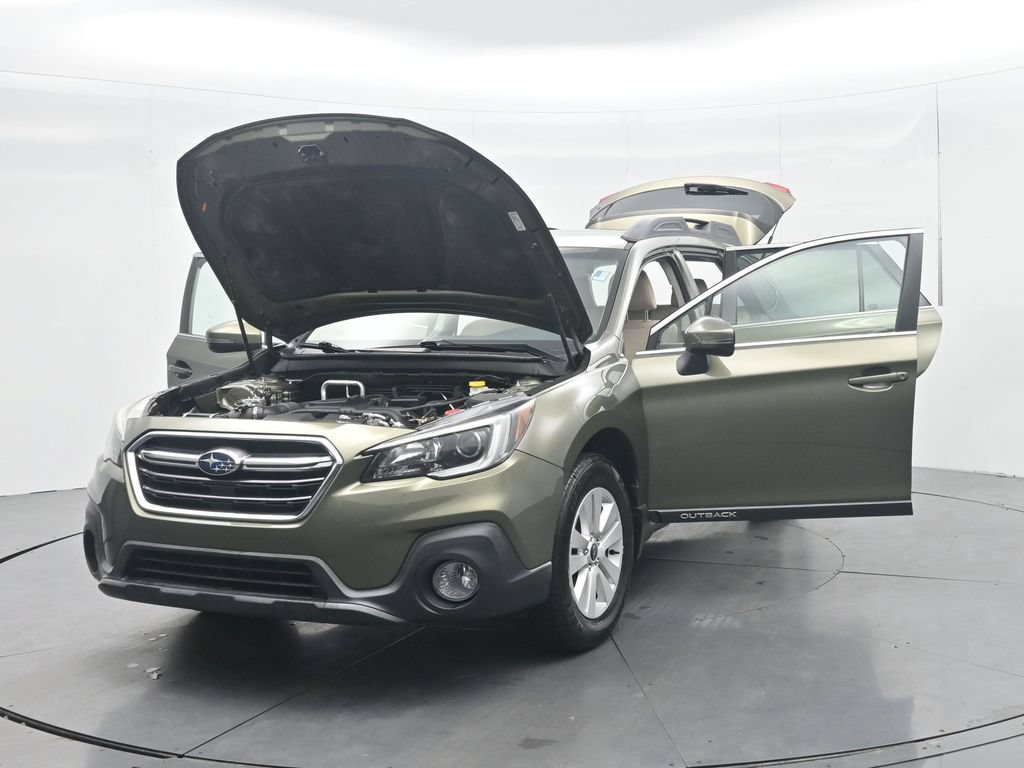 Used 2019 Subaru Outback 2.5i Premium AWD/4WD image 45