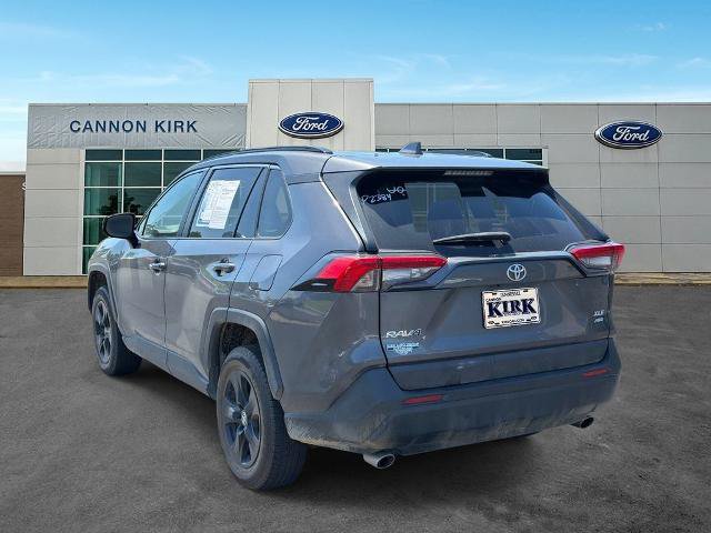 Used 2023 Toyota RAV4 XLE AWD/4WD image 5