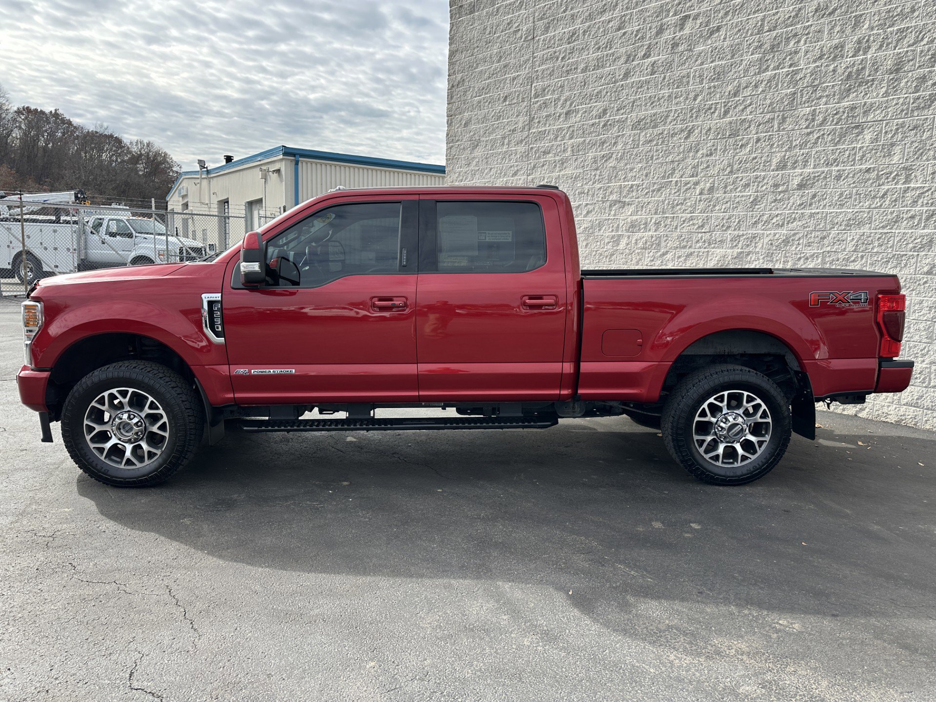 Certified 2022 Ford F250 Lariat w/ Lariat Ultimate Package image 4