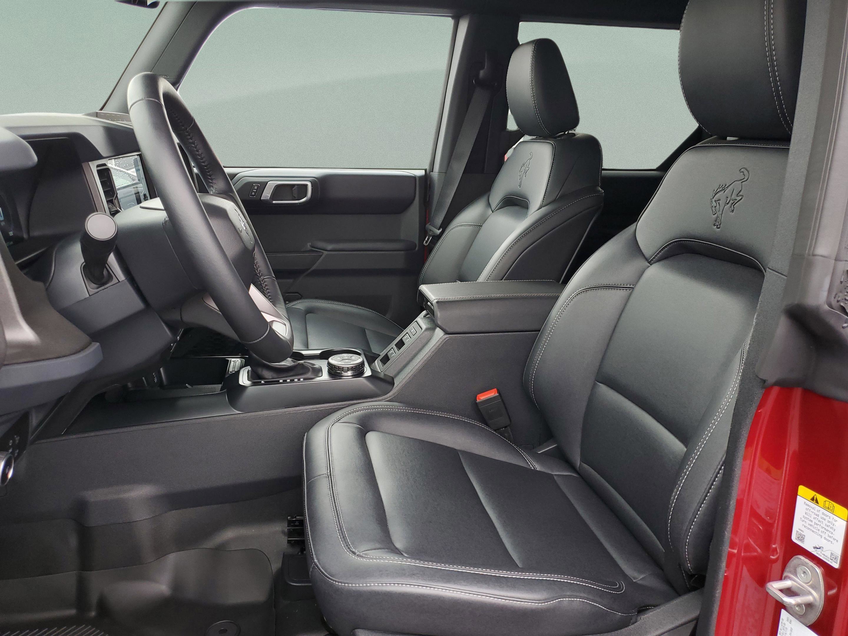 Certified 2025 Ford Bronco Badlands image 14