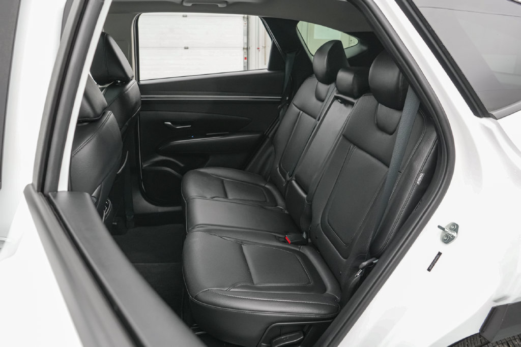 Used 2024 Hyundai Tucson SEL w/ Convenience Package AWD/4WD image 19