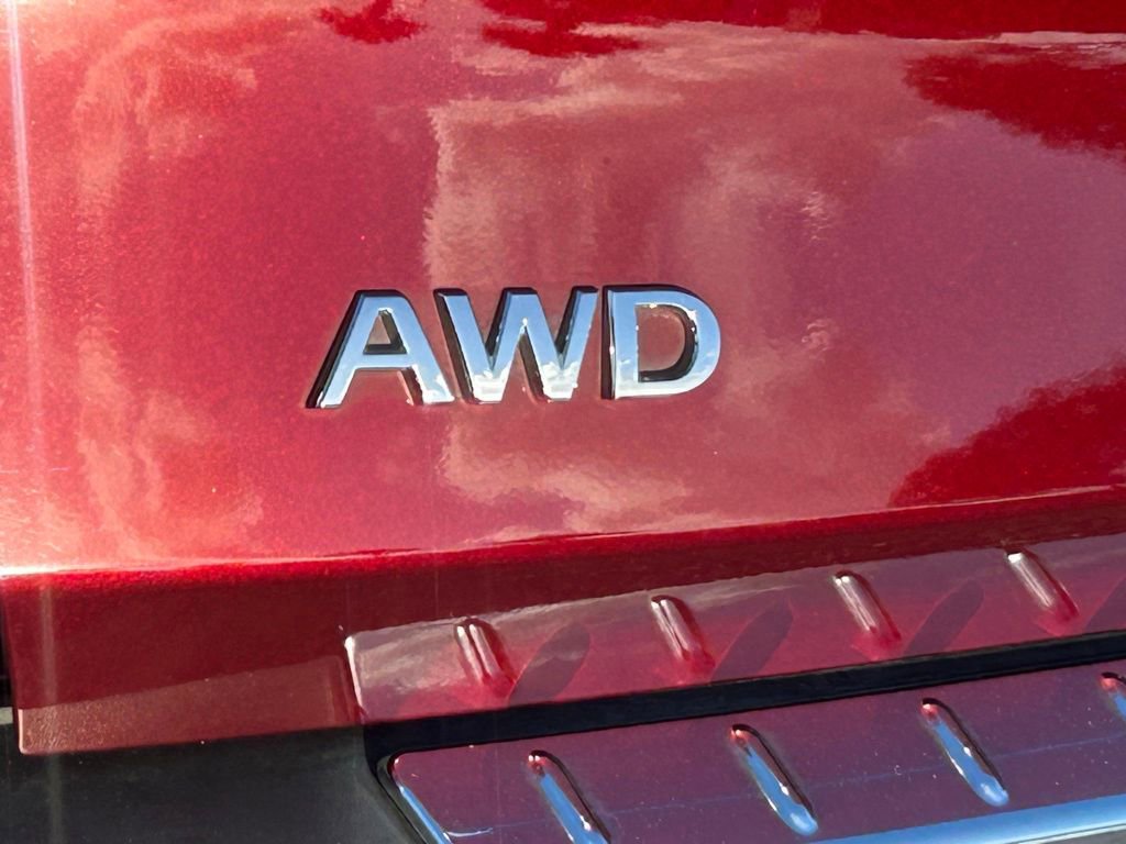 Used 2023 INFINITI QX60 Sensory w/ Cargo Package image 24