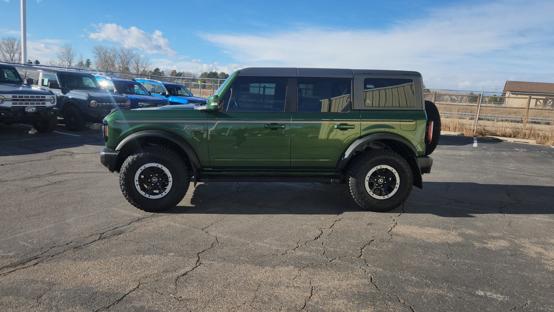 Certified 2023 Ford Bronco Outer Banks w/ Sasquatch Package image 7