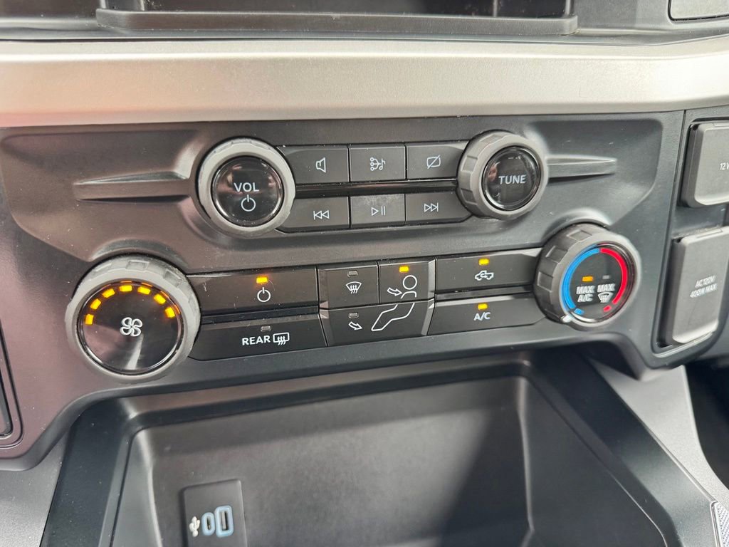 Certified 2024 Ford F350 XLT AWD/4WD image 32