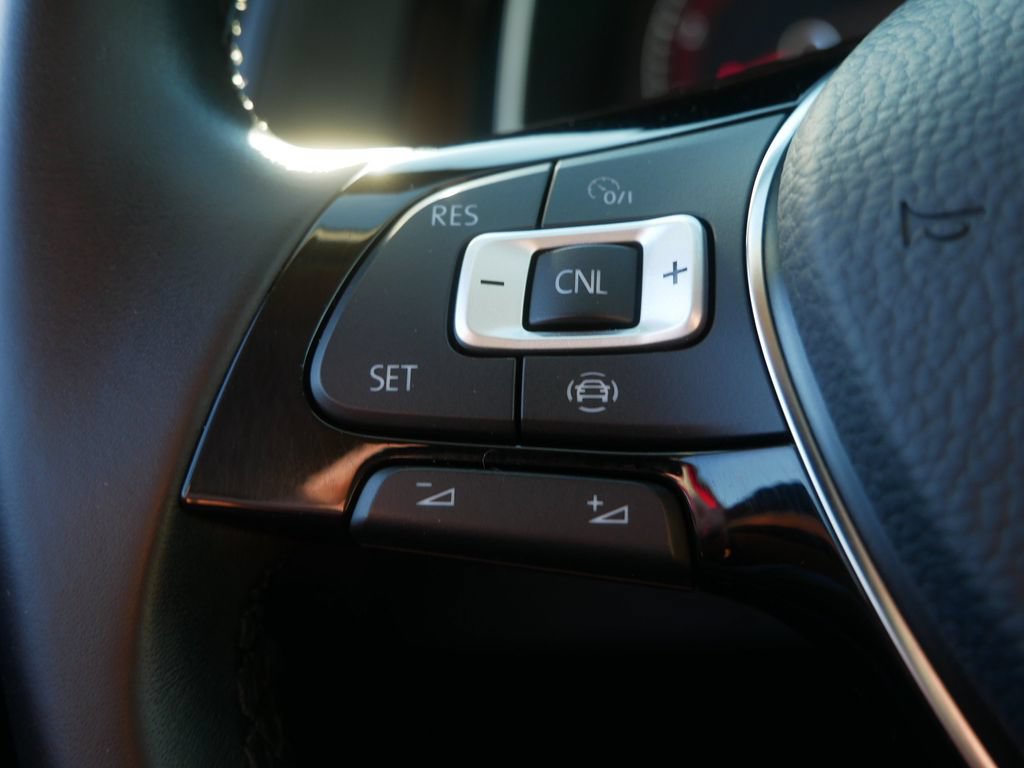 Used 2019 Volkswagen Jetta SE FWD image 19