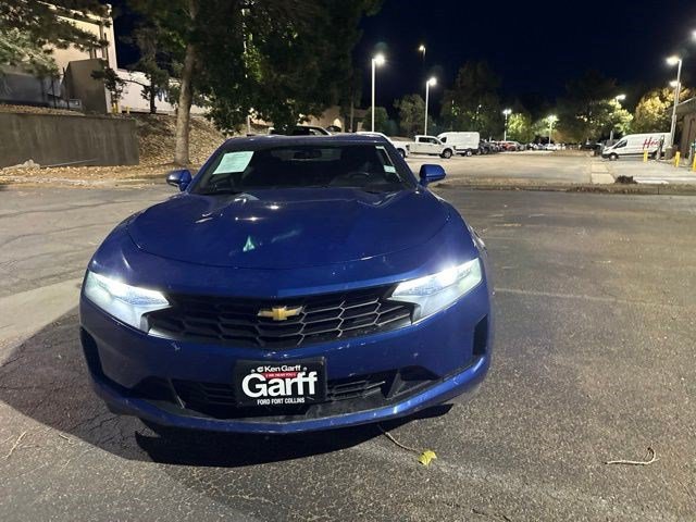 Used 2020 Chevrolet Camaro LT RWD image 3