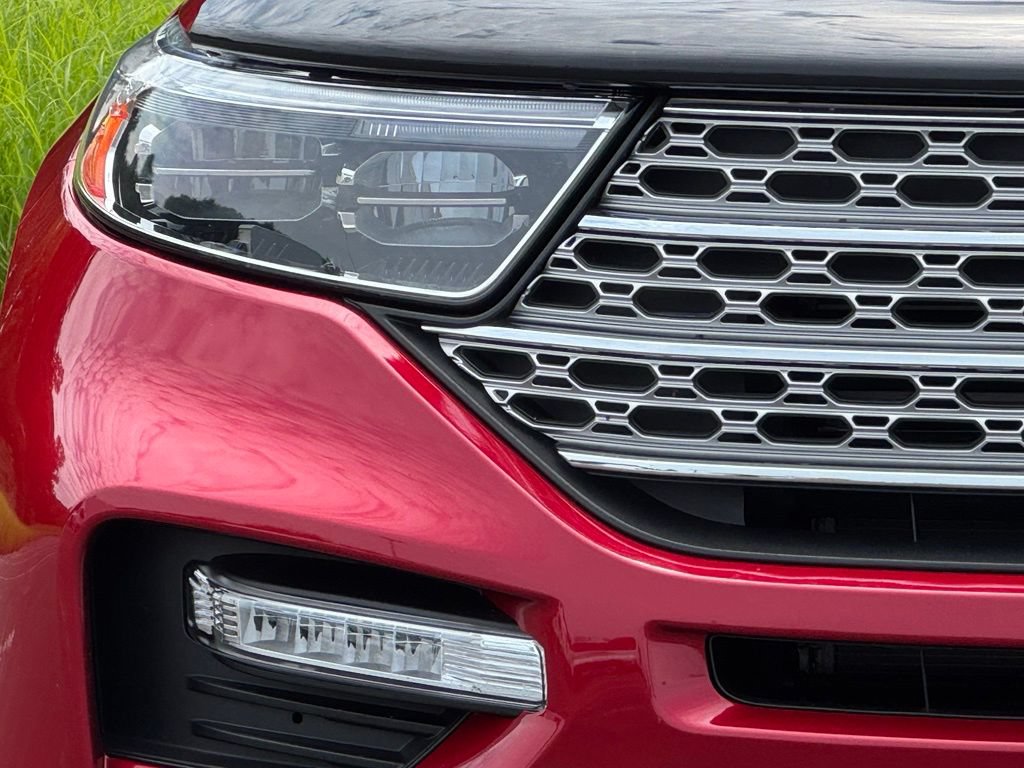 Certified 2021 Ford Explorer Limited w/ Equipment Group 301A AWD/4WD image 4