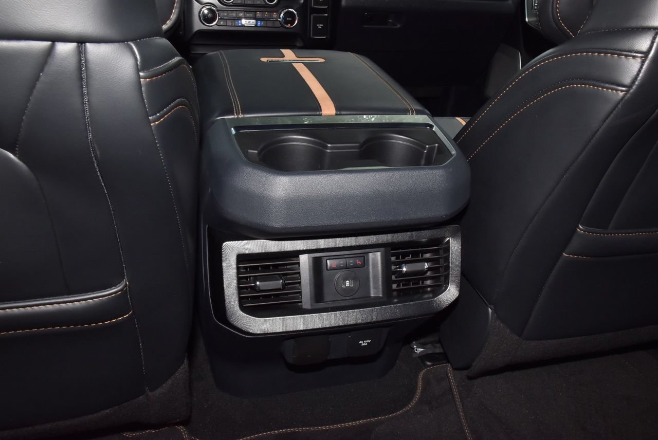 Certified 2024 Ford F350 Platinum w/ FX4 Off-Road Package AWD/4WD image 18