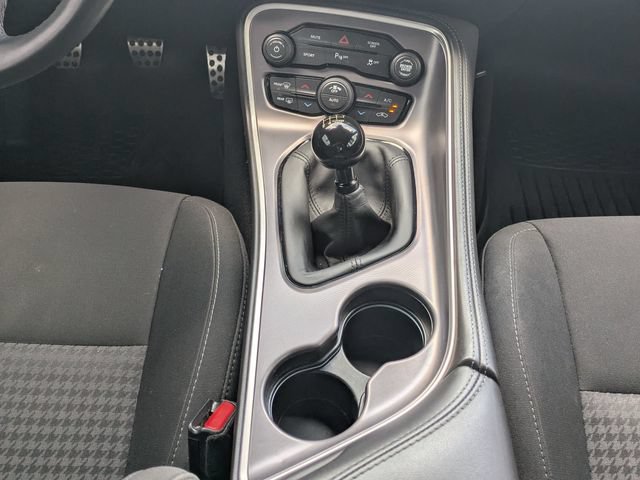 Used 2019 Dodge Challenger R/T w/ Blacktop Package RWD image 18